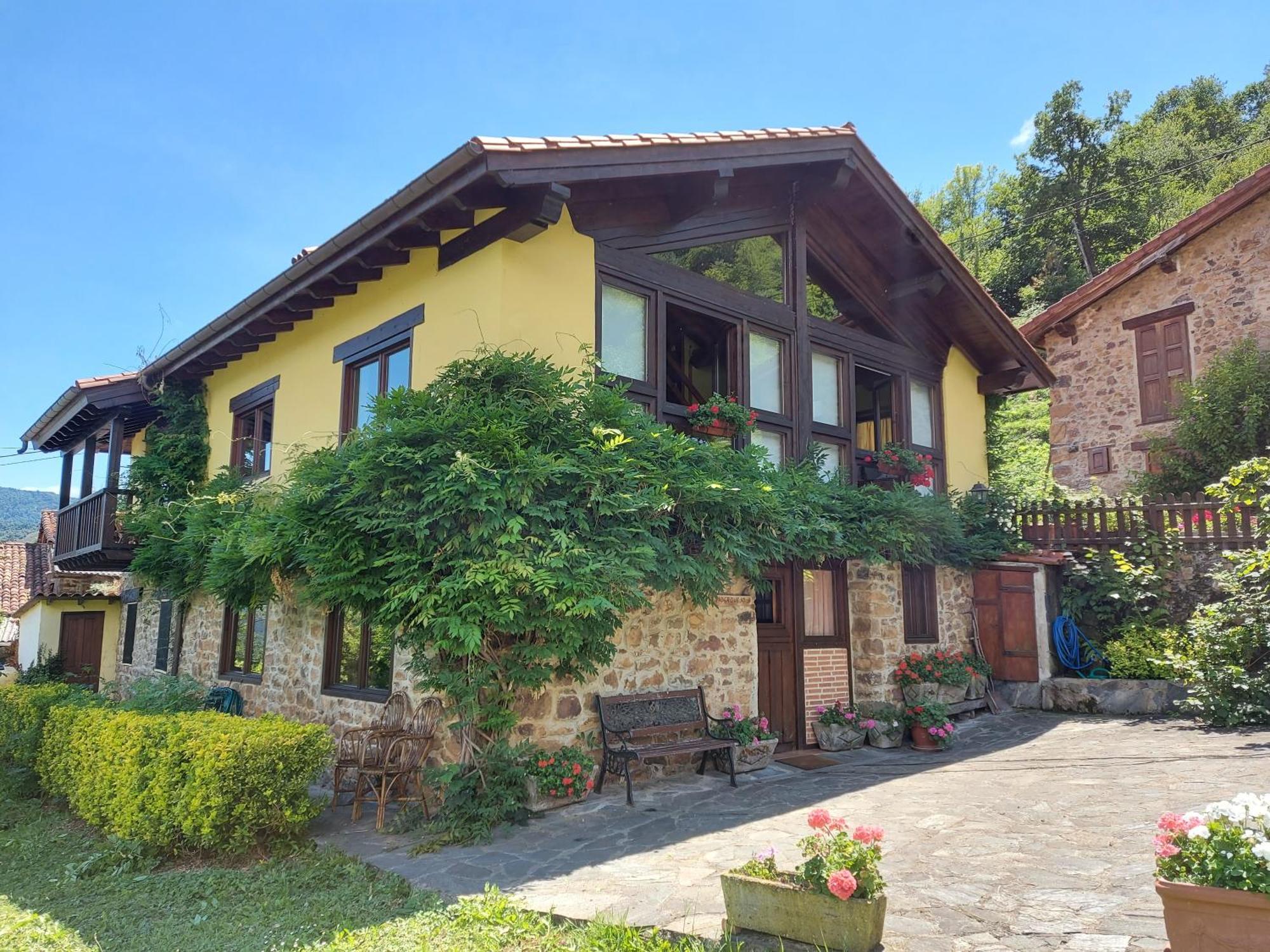 Apartamentos Rurales Los Picos De Redo Camaleño Exterior foto